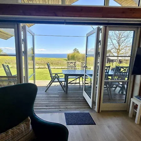 Holiday home Modernes-ferienhaus-mit-meerblick-in-strandnaehe Mommark
