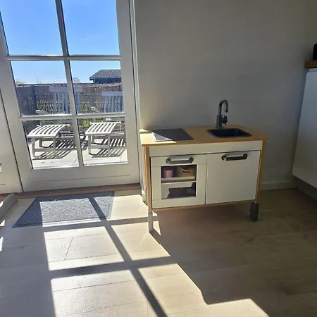 Modernes-ferienhaus-mit-meerblick-in-strandnaehe Holiday home