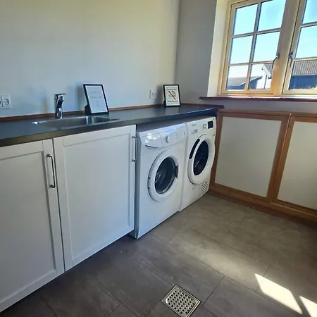 Modernes-ferienhaus-mit-meerblick-in-strandnaehe Holiday home Mommark