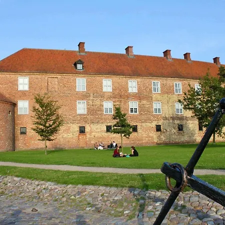 Holiday home Modernes-ferienhaus-mit-meerblick-in-strandnaehe Mommark